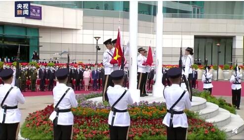 五星紅旗高高飄揚(yáng)，香港回歸祖國(guó)23年